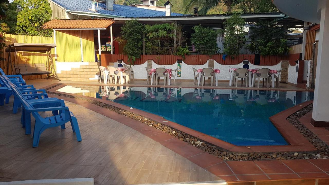La Capannina Hotel Patong Exterior photo
